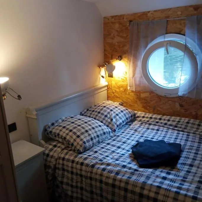 Peniche Chaleureuse Avec Jacuzzi Toulouse Centre 호텔